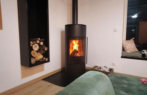 Gîte de rural de 15 personnes, bain nordique, rivière et nature - Foto 7