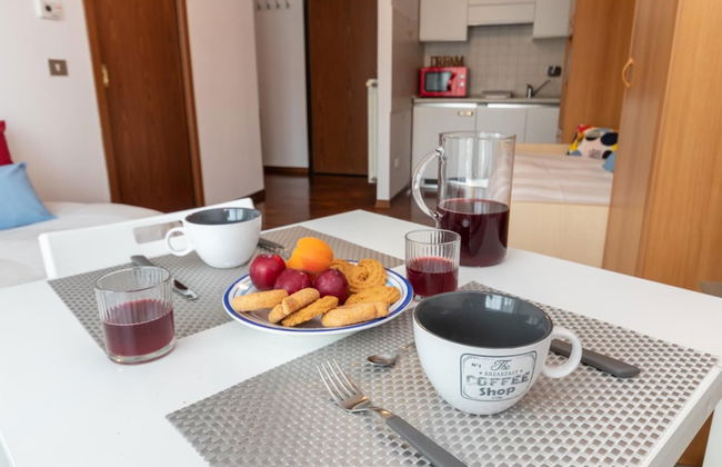 Studio con Terrazzo nei Pressi Dell Universit by Wonderful Italy - Foto 1