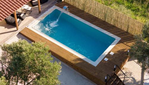 Σπίτι με πισίνα δίπλα στο αεροδρόμιο. - Foto 5