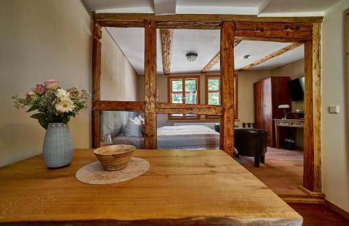 Schinkel Ferienunterkünfte Quedlinburg UNESCO Altstadt, Parkplatz inkl - Foto 3