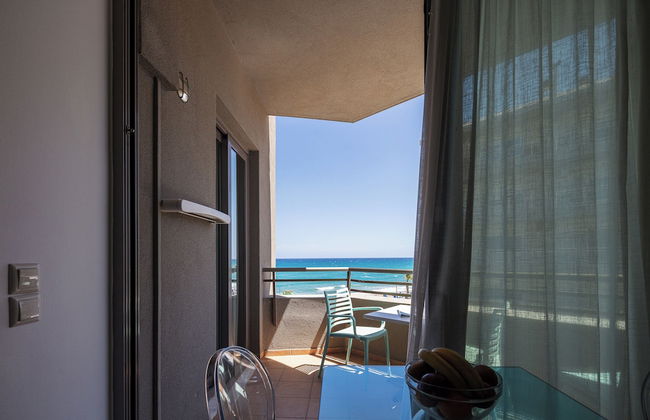 Steris Elegant Beach Hotel - Foto 37