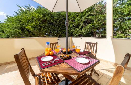 Villa Colina - A1 by HelloVacations - Foto 3
