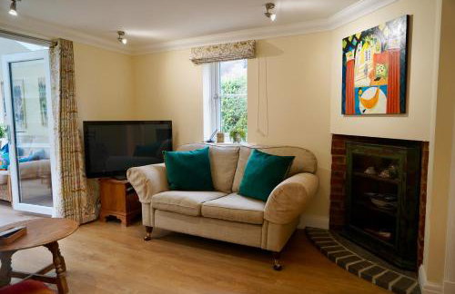3-bed cottage in Sway, New Forest (5 min walk from Sway Train Station) - Foto 11
