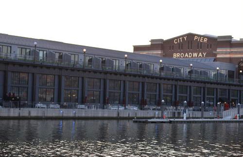 Pristine Townhouse With Rooftop Deck Near Canton! - Foto 32