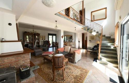 Countryside villa in private 2,400 sqm estate - Foto 2