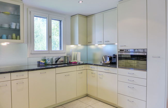 4 bedroom House in Brienz with garden and terrace - Photo 10