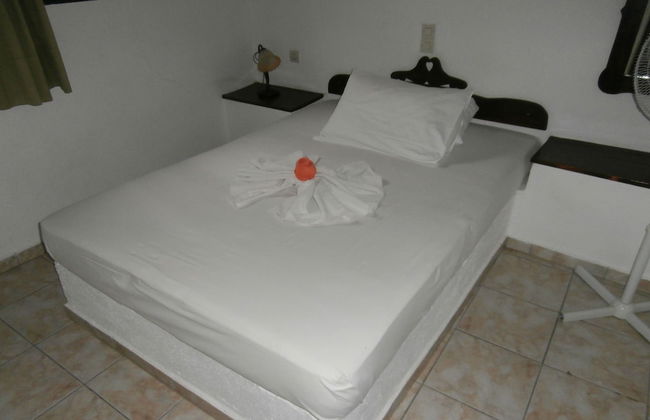 Eliza Hotel - Foto 8