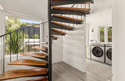 Pacific Perfection - Ocean Views Jacuzzi Walk to Beach and Dining - Photo 46