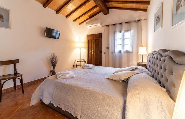 Borgo Terrosi - Photo 1