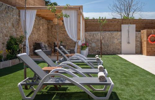 Arhontiko Arhanes Suites - Photo 20