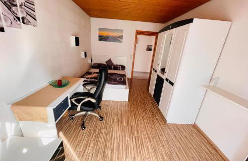 kleine ein Zimmer Wohnung mit Gartenanlage - Foto 9