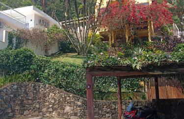 Toca do Lobo Ilhabela SP, Brasil - Foto 18