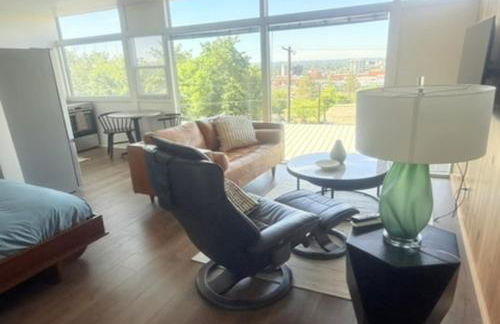 Cozy Studio with Parking, and Kitchen - Foto 5