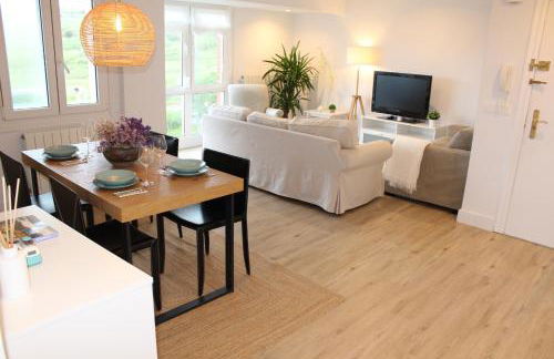 Junto a las playas,dos terrazas y vistas al mar - Photo 9