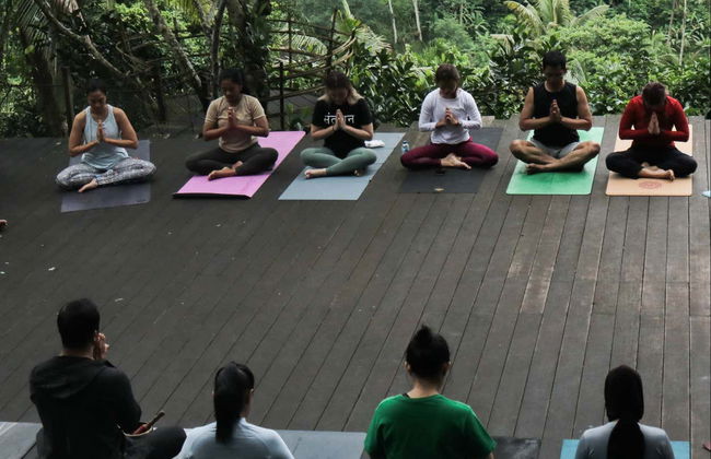 Clase de yoga en Ubud - Foto 4