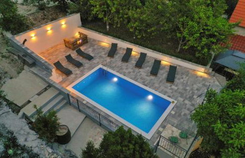 Amazing Home In Vrgorac With Wifi - Photo 19