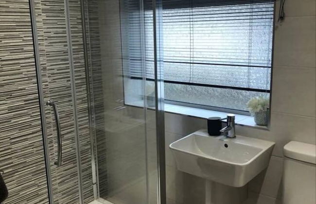 Bungalow 2 min Walk to Beach and sea Sleeps 6 - Foto 45