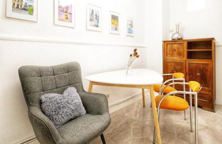 Cozy APT WiFi 4 PAX 15 min Puerta del Sol - Foto 7
