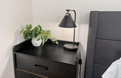 Cozy Mid Century Oasis with 2 KING beds - Foto 16