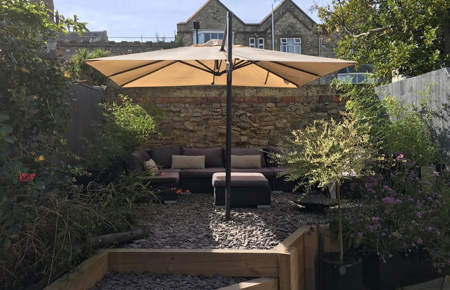 Gothic Cottage Hot Tub Fire Pit Pizza Oven Gas Bbq - Foto 23