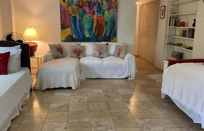 Barbados Chi Guest House - Photo 39