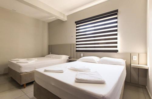 Lou Suítes - Suíte 03 com 2 camas de casal - Conforto para sua Família - Foto 42