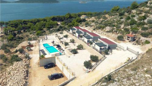 Beautiful Home In Drage With Wifi - Photo 2