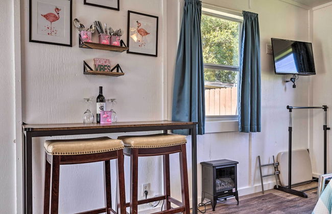 Flirty Flamingo' Studio: 1 Mi to Canyon Lake - Foto 35