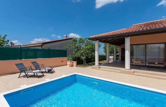 Stylish Villa in Buje With Outdoor Kitchen - Foto 20