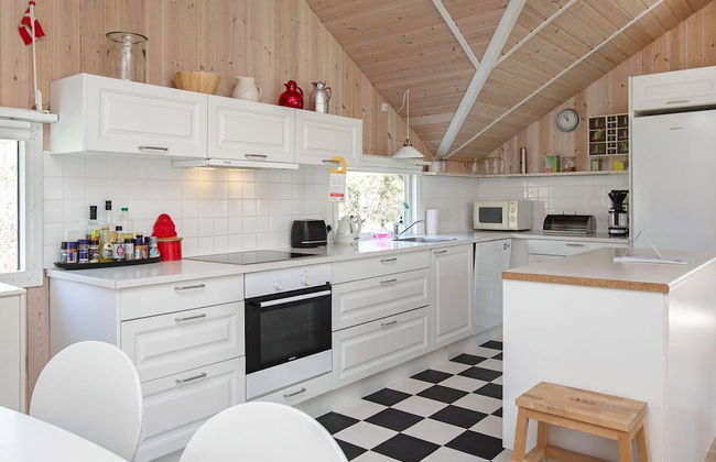 10 Person Holiday Home in Stege - Foto 20