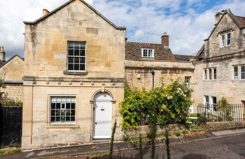 Exquisite Historic Hideaway - Foto 32