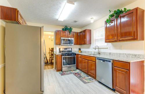 Pet-Friendly Home with Pool Access in Snellville! - Foto 12