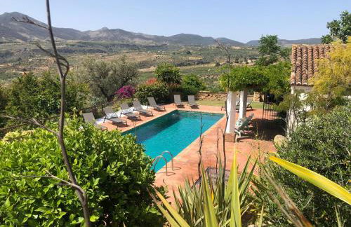 Traditional Farmhouse; large pool,gardens & views. - Foto 3