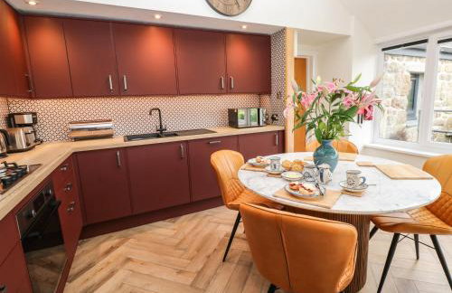 Meadowside - Photo 10