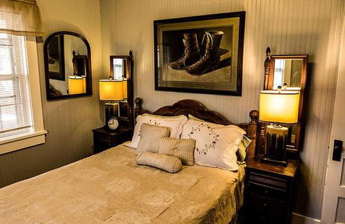 Charming Glamping Rental with Fireplace near Great Smoky Mountains National Park - Foto 7