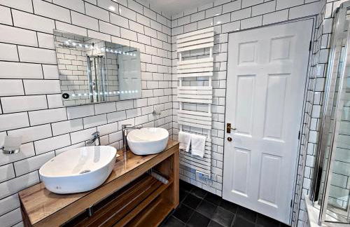 Lapwing Lodge with loch and mountain view - Foto 20