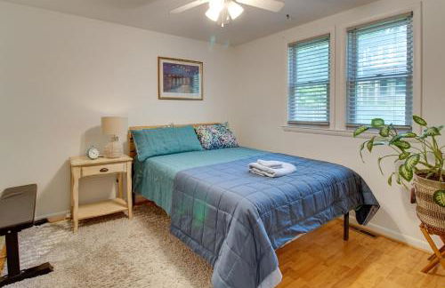 Walk to Beach Charming Maryland Home with Yard! - Foto 14