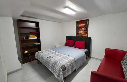 Arpajon Maison cozy jardin et parking à 35min de Paris BFM - Foto 2