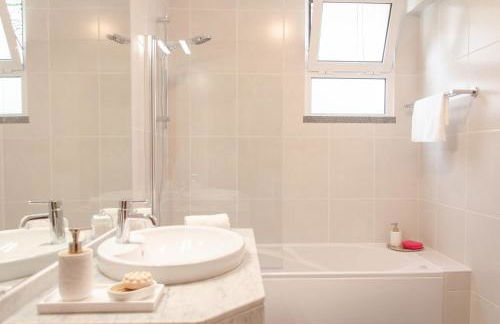 Unique Tropical Style Penthouse with a Dreamy View - by Portugal Collection - Photo 24