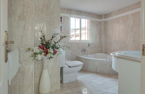 Center beach 2 beds Appartement Elviria - Photo 38