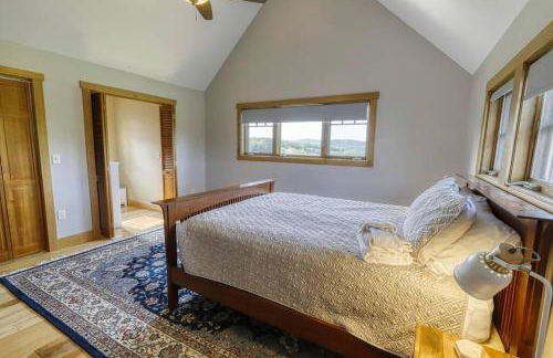 Huge Home w Studio Apt-Mountain Views-Hot Tub-Sauna - Foto 7