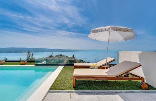 Villa BAMM with heated 36sqm pool, 5 en-suite bedrooms and panoramic sea views - Foto 10