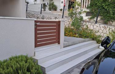 Graceful LJUPKA GETAWAY by the sea - Lokva Rogoznica, Omiš - Foto 34