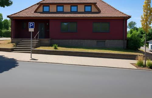 Homefeld Suite - Elegante und moderne Ferienwohnung zentral in Hünfeld bei Fulda mit Küche, kostenlosem Parkplatz und WLAN - Foto 3