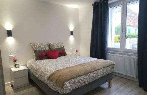 Appartement Familial- T3 LUXE- Borne VE- Recharging Station - 5min de la Gare- Colmar - Foto 7