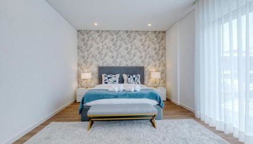 Vita Portucale ! Chic Luxe Villa with Saltwater Pool - Foto 5