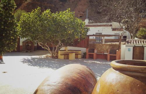 Cuevas Uropia - Foto 23