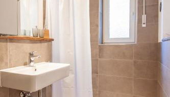 Moderne 90 qm Stadtwohnung neu und zentral gelegen - Foto 5, Shower