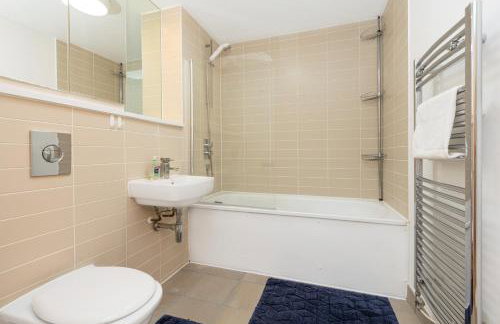 Immaculate 2BR Flat, Greenwich, 2 min Maze Hill St - Foto 25