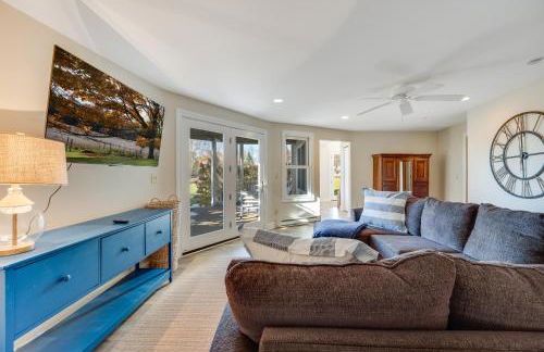 The Goat and Cherry - Dogs, Fire Pit & Hot Tub, Escape to Sister Bay! - Foto 59